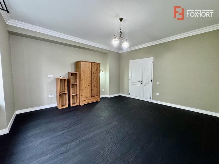 Apartament deosebit, 3 camere, zona Central – Bld. C.D. Loga - 15