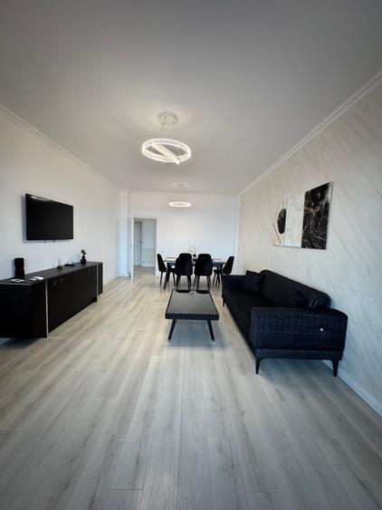 Superb!  4 camere cu vedere la mare, mobilat si utilat, confort lux - 5