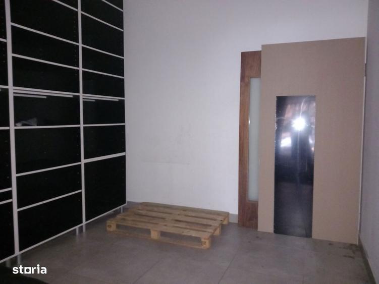 Bd. Traian in zona H. Mara, Spatiu comercial cu vad foarte bun!! - 7