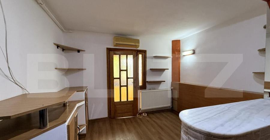 Apartament 3 camere decomandat, et. 1, 72 mp, zona 1 Mai - 3