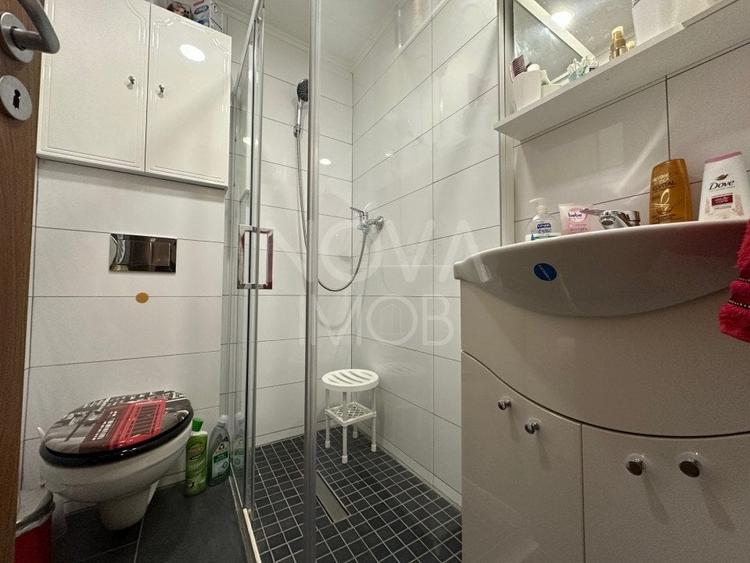 Apartament 3 camere mobilat-utilat - Str. Semaforului - 5