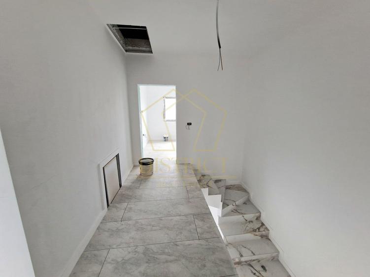 Duplex spatios cu 5 camere | Mosnita Noua - 9