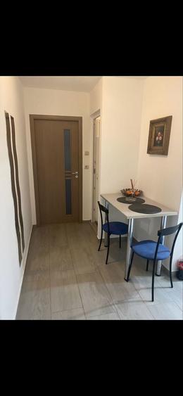 Inchiriez apartament - 3