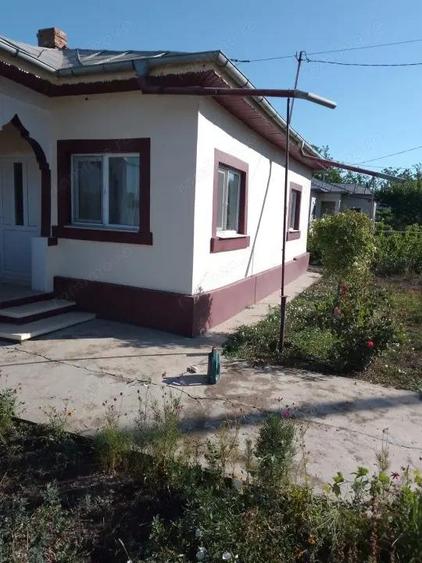 Casa de vanzare in Garbovi, jud. Ialomi?a la doar 70 km de Bucure?ti! - 1