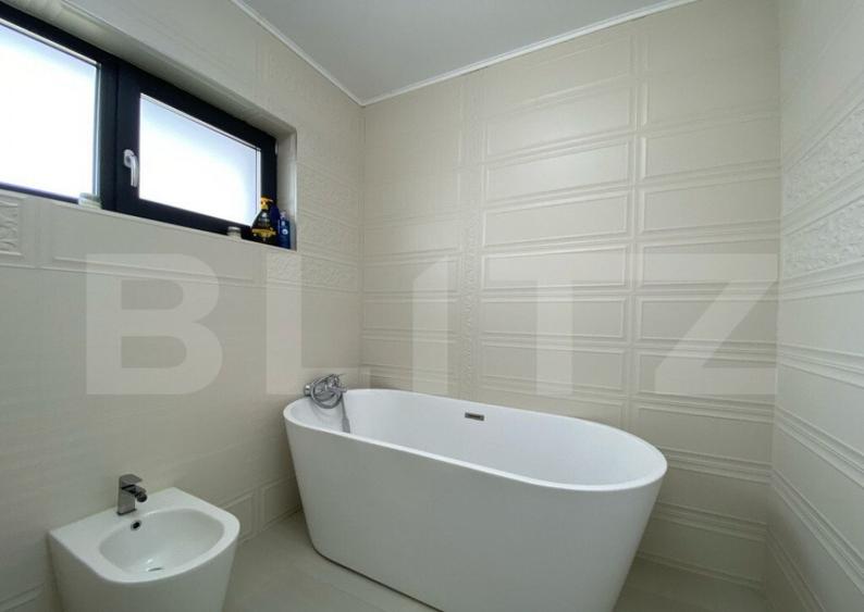 Casa de vanzare, 5 camere, 170 mp, mobilata la cheie, zona D - 11