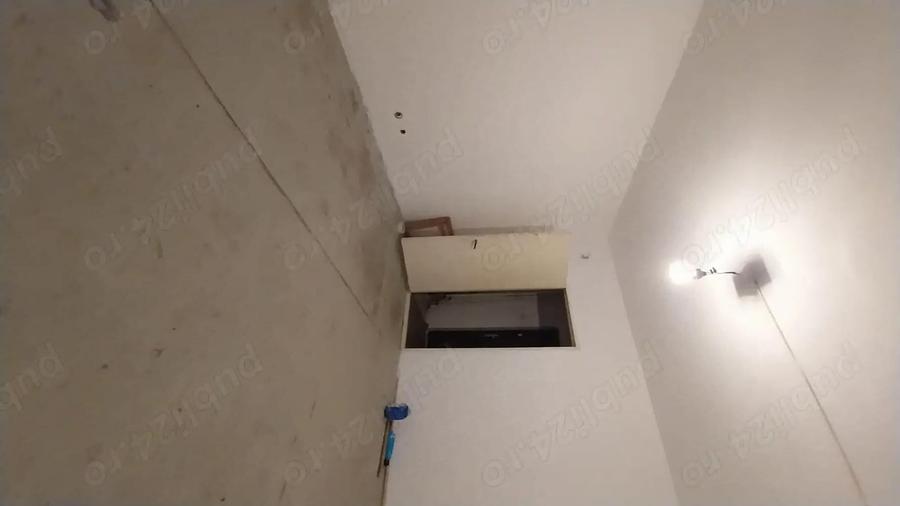 Vand garsoniera. Zona confec?ii. - 1