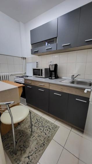 Garsoniera de inchiriat - 3