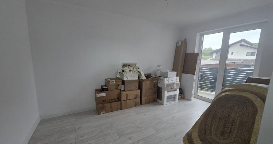 Apartament 4 camere decomandat zona Aurel Vlaicu - 6