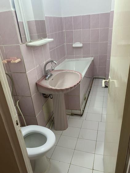 Garsoniera de vanzare etaj 1 - 2