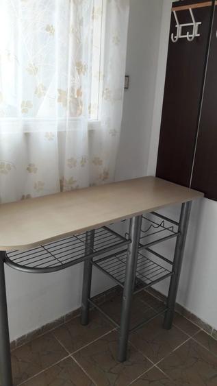Inchiriez apartament cu o camera la casa - 5