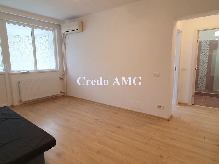 Apartament cu 2 camere semidecomandat, mobilat în Berceni