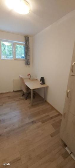 Apartament cu 4 camere decomandat în Zorilor