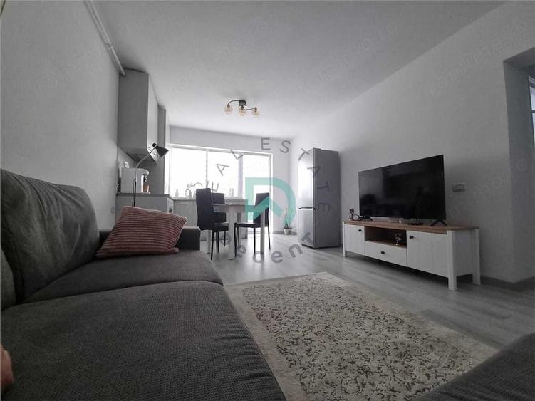 Apartament cu 2 camere decomandat în Sânpetru