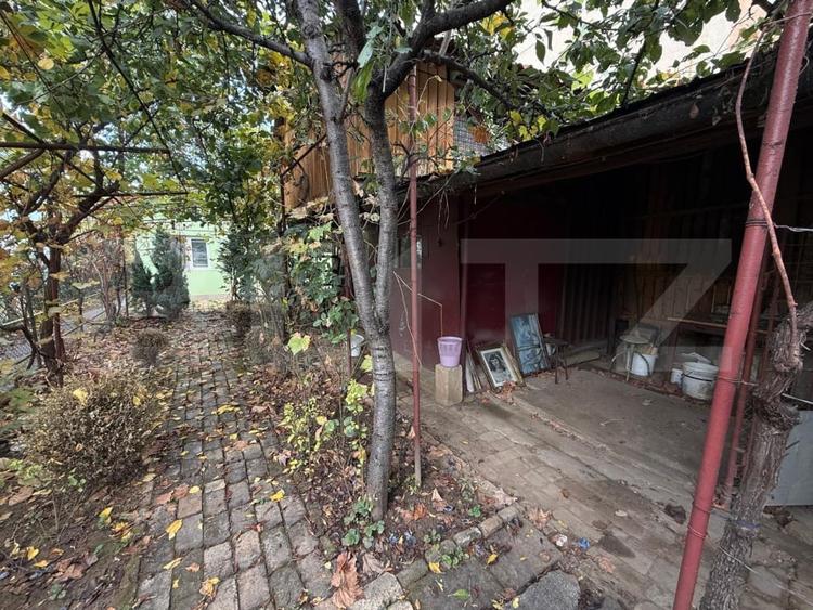 Casă individuală cu 4 camere cu Canalizare în Gheorghe Doja