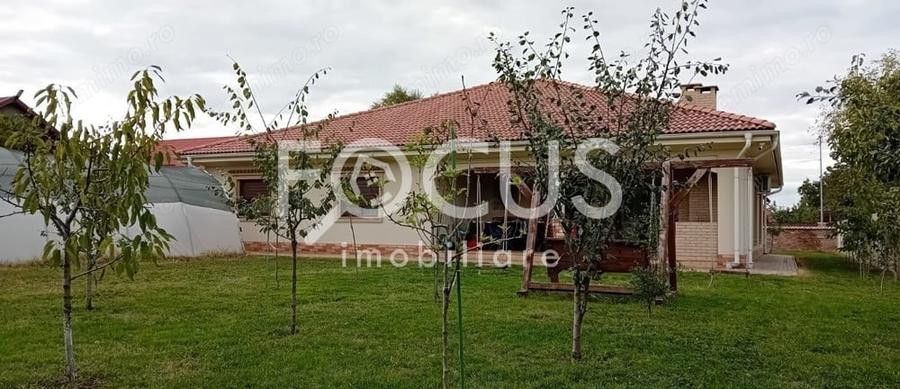 Casă cu 3 camere în Central
