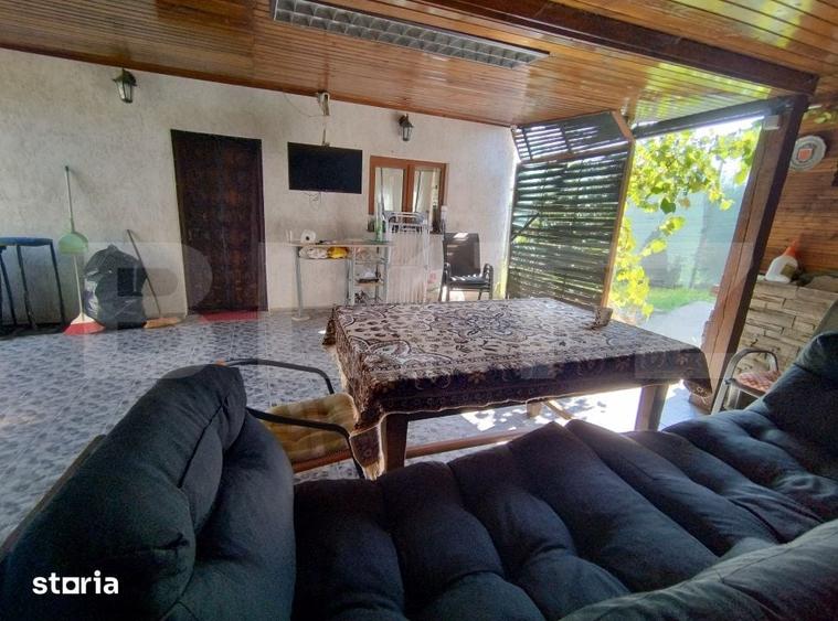 Casă cu 5 camere cu Teren 3400 Mp în Bucovăț