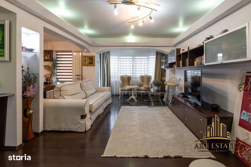 Apartament cu 4 camere, mobilat în Central