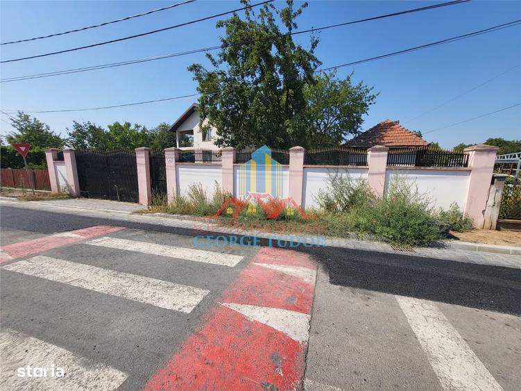Casă cu 2 camere cu Canalizare în Mihai Vodă