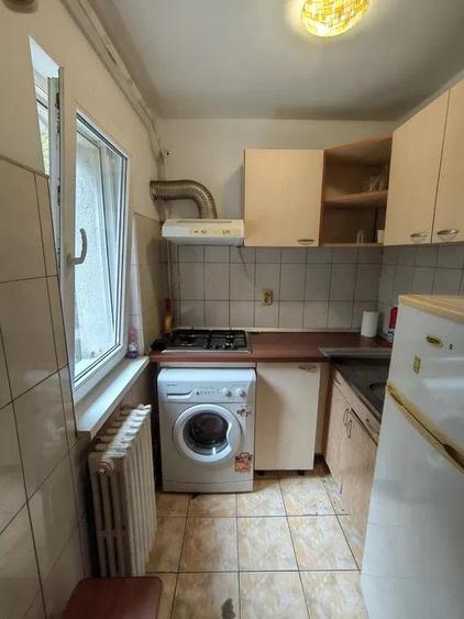 Apartament cu 2 camere nedecomandat, mobilat în Alexandru cel Bun