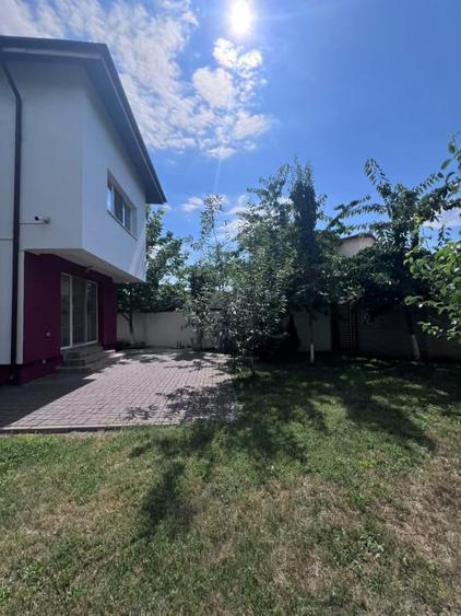 Casă individuală cu 5 camere cu Canalizare în Bragadiru