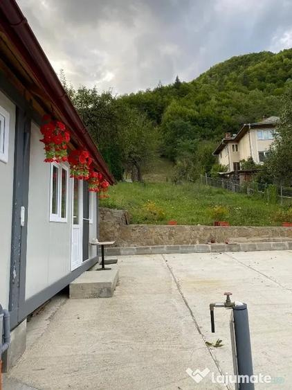 Teren de 1238 mp, în Dodeni