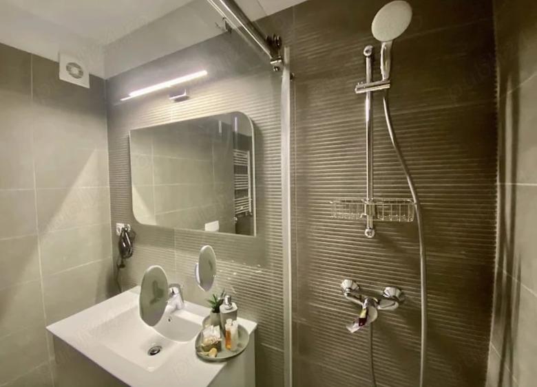 Apartament cu 2 camere semidecomandat în Nord