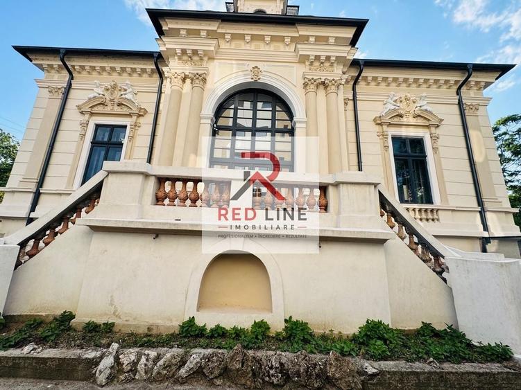 Birou, de 400 mp, în Central