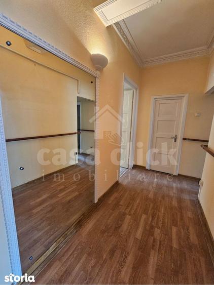 Apartament cu 2 camere decomandat în Ultracentral