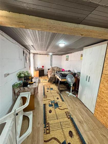 Casă cu 4 camere cu Teren 480 Mp în Valea Adâncă