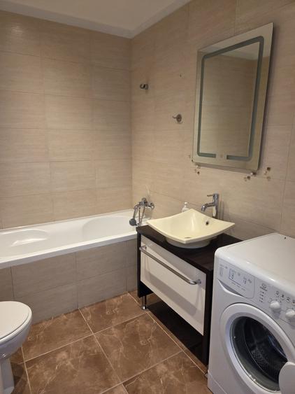 Apartament cu 3 camere decomandat, mobilat în Dorobanți