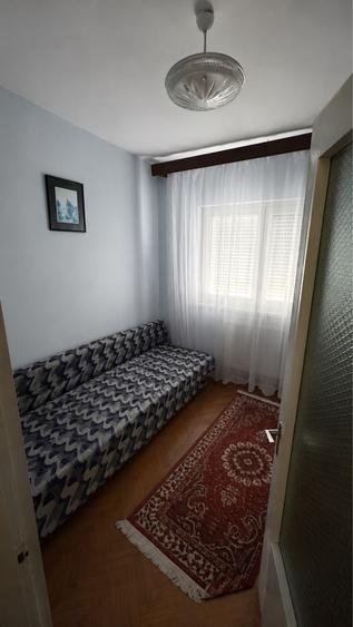 Apartament cu 4 camere în Ultracentral