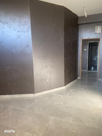 Apartament cu 4 camere în Boldești