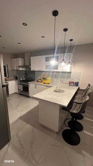 Casă cu 5 camere cu Teren 460 Mp în Apahida