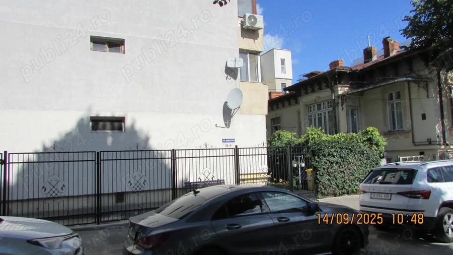 Apartament 4 camere ultracentral decomandat Constanta central