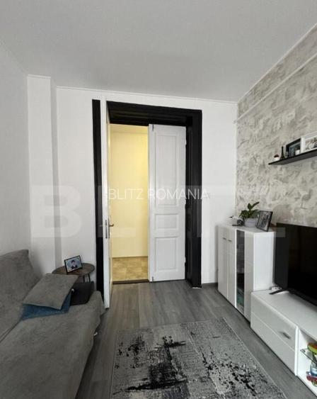 Apartament in casa pe parter, 4 camere, 80 mp utili, zona ce