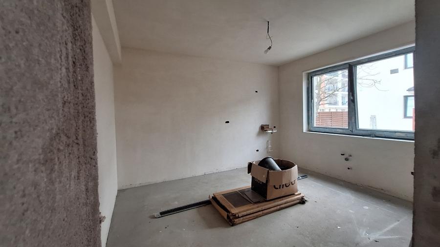 Vila  P+1+pod-3 camere-teren 270 mp-Astrelor-acte gata - 9