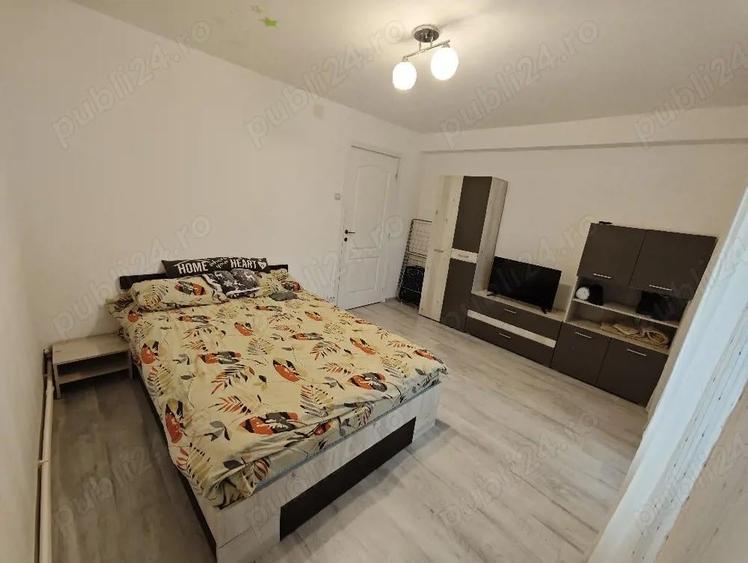 Proprietar Apartament 3 camere decomandat, 1990, 86 mp total - 4