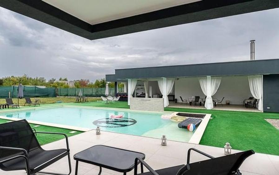 Vila de lux, 9 camere, piscina, de vanzare, Corbeanca, 0% comision - 24