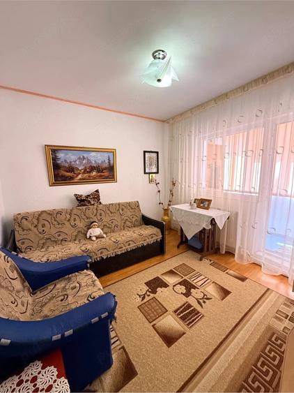 Apartament 2 camere decomandat etaj 2 Micro 17 - 1