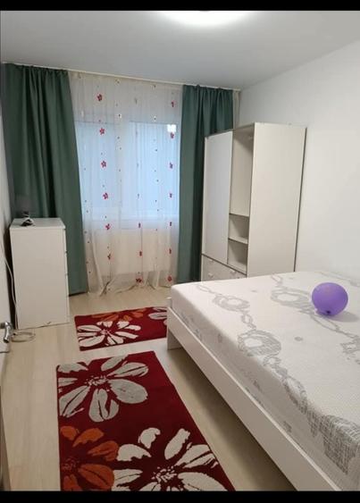 Inchiriez apartament 2 camere decomandat, lg metrou Berceni - 4