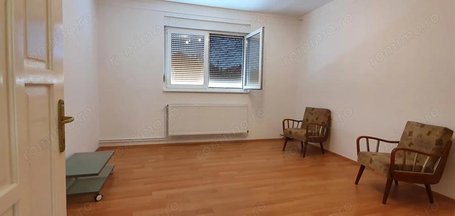 Casa Chisoda,nemobilata,doua camere,aproape de Centru si mijlocul de transport. - 7