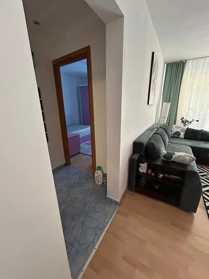 Inchiriere apartament 3 camere-Galeriile Titan - 650 luna + comision AGENTIE (50% chirie 1 luna) - 1