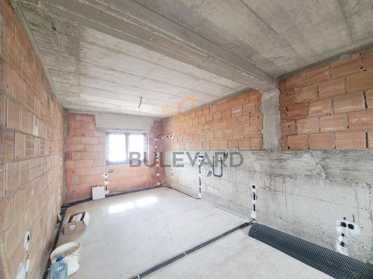 Casa tip duplex in zona Vivo Mall,  str Razoare Floresti - 8