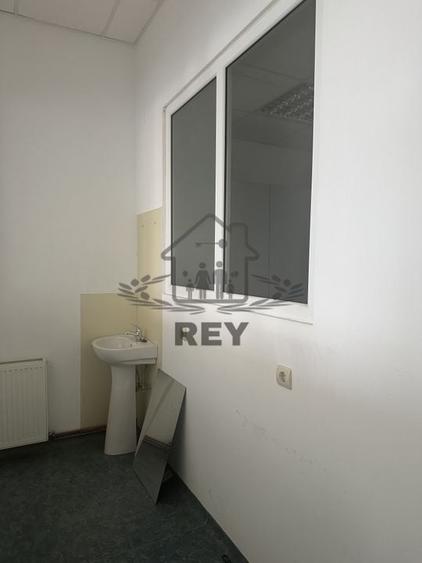 Spatiu comercial de vanzare  zona Pta Cibin-Centru Istoric - 13