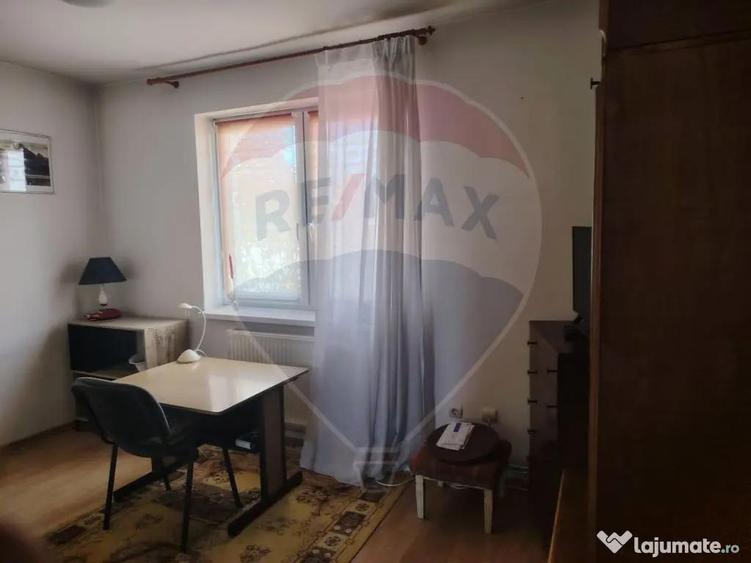 Casa / Vila cu 8 camere de vanzare in zona Central - 14