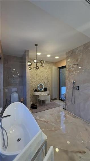 Vanzare casa individuala 5 camere finisaje de LUX in Borhanci - 12