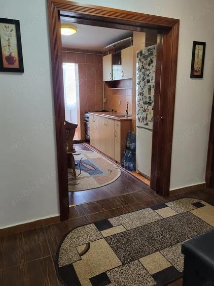 Proprietar vand apartament, 3 camere decomandate,72 mp utili, Str.Nordului Bacau - 3