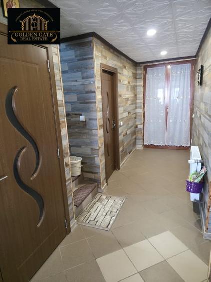 Doua case P+M + anexa, 1000 mp teren – vedere panoramica spre munti - 10