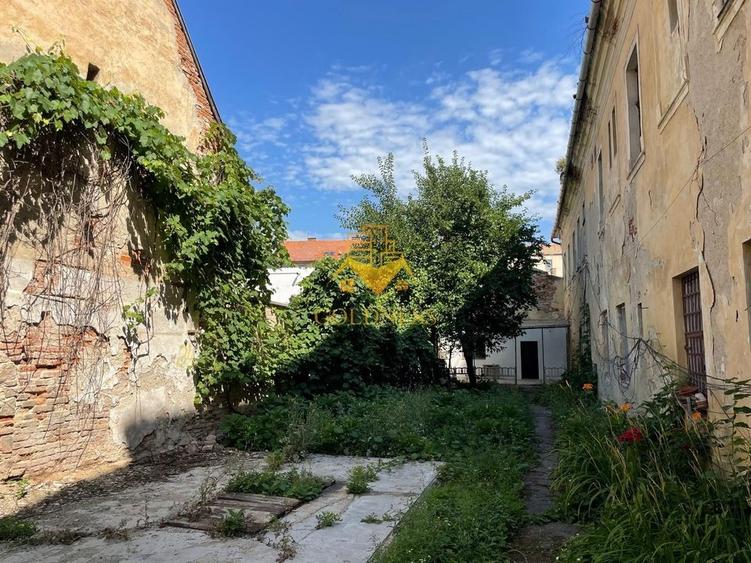 Casă 3 camere, Mihail  Kogalniceanu, Zona Ultracentrală, Curte 240 mp - 2