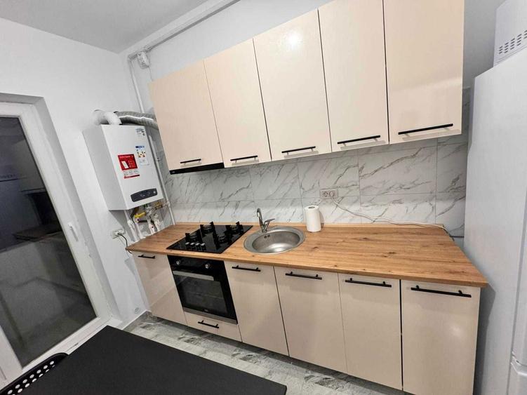 Garsoniera Militari Residence Weiener Palada cu balcon, parcare - 1